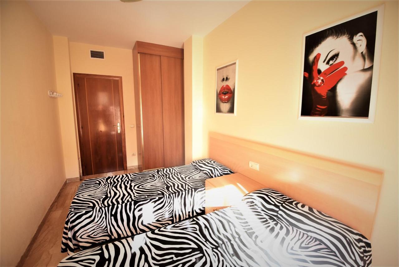 Apartamentos Sol Dorada サロウ エクステリア 写真